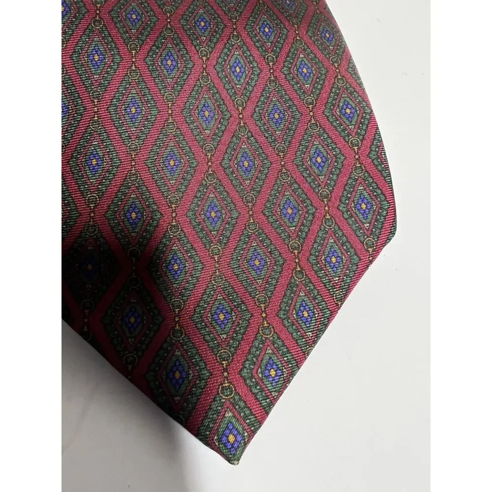 Gucci EUC Red Silk Diamond Print Horse Bit Chain Link Neckwear Tie Made in Italy